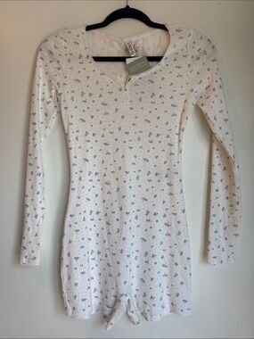 NWT H&M Long Sleeve Floral Sleep Romper